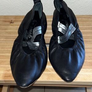 Free People Scrunch Ballet Flat with Silver Straps - size 38